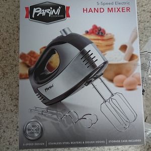 New in Box Parini 5 Speed Turbo Boost Electric Hand Mixer with Storage Container